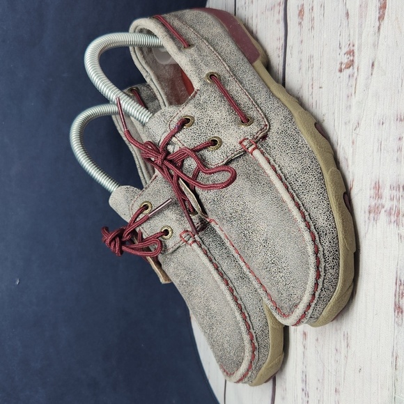 Twisted x | Grey Berry Leather Driving Mocs Boat Shoes Size 7 Women's - Picture 1 of 8